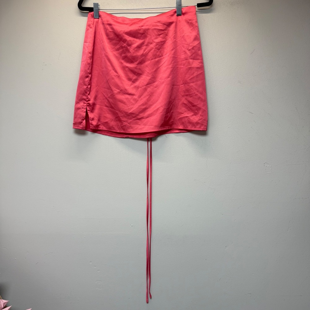 Kittenish‎ Mini Skirt Women Size Medium Pink Excellent Satin Side Slit C50209K